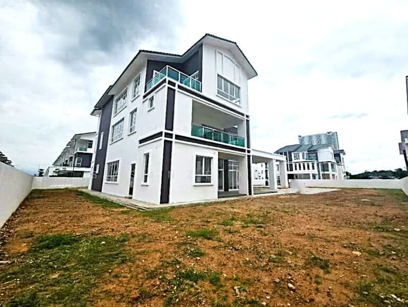 Bungalow for Sale in Taman Kota Permai (Bukit Mertajam) - Susanze Khoh - Exterior - PropertyGuru.com.my