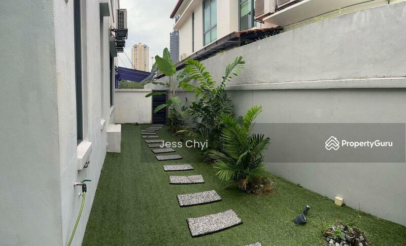 Bungalow for Sale in Mont Kiara (Kuala Lumpur) - Jess Chyi - Garden - PropertyGuru.com.my