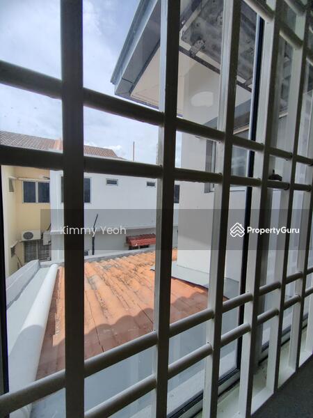 1st floor guest room window view 