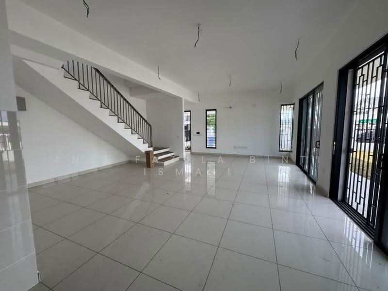 2-storey Terraced House for Sale in Elmina (Shah Alam) - Anil Fazila Binti Ismail - Living Room - PropertyGuru.com.my