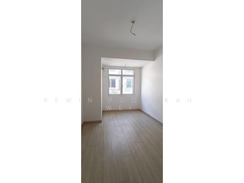 3-storey Terraced House for Sale in Puchong (Selangor) - Kewin Poon Kah Wei - Bedroom - PropertyGuru.com.my