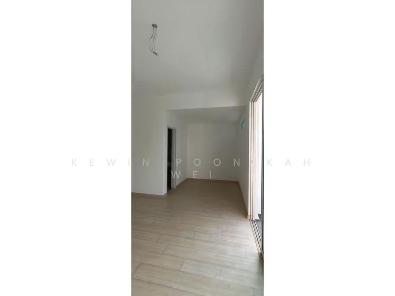 3-storey Terraced House for Sale in Puchong (Selangor) - Kewin Poon Kah Wei - Living Room - PropertyGuru.com.my