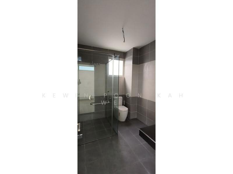 3-storey Terraced House for Sale in Puchong (Selangor) - Kewin Poon Kah Wei - Bathroom - PropertyGuru.com.my