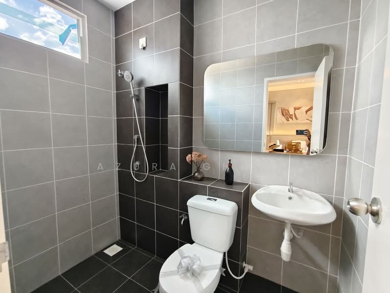 Rumah Teres 2 Tingkat untuk Dijual di Bandar Puteri Jaya (Sungai Petani) - Azura Ghani - Bathroom - PropertyGuru.com.my
