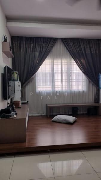 Rumah Berkembar untuk Dijual di Bandar Botanic (Klang) - Ridian Tan - Living Room - PropertyGuru.com.my