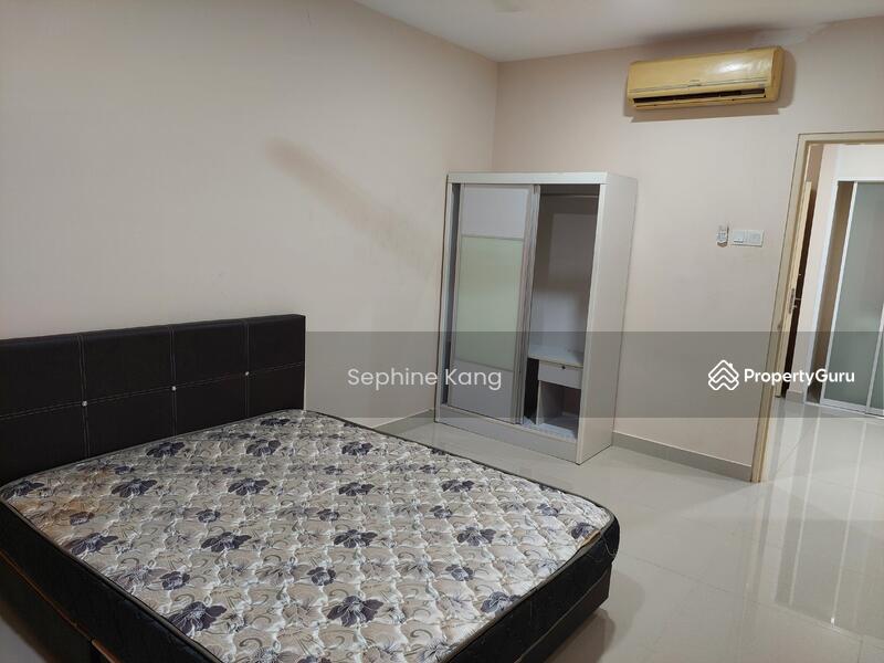 For Rent - Emerald Avenue