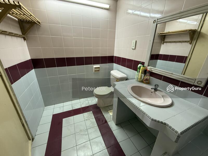 Common Bathroom
