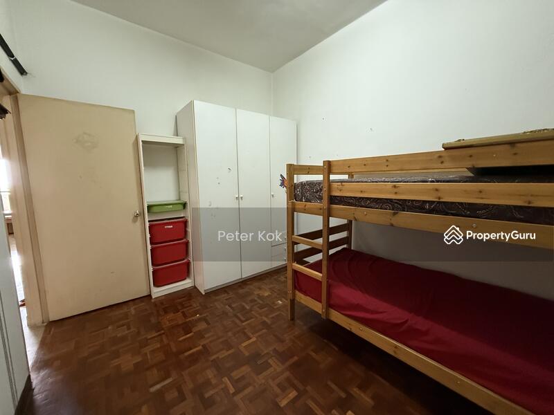 2nd Bedroom