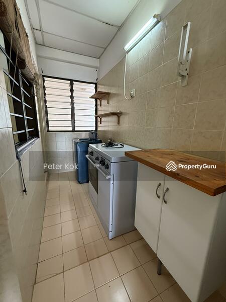 Yard / Kitchen