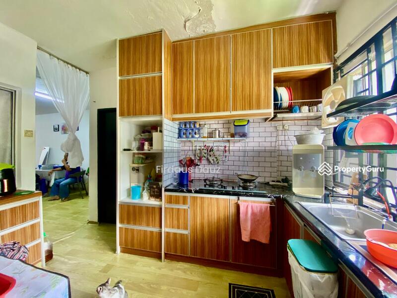 Untuk Dijual - Rumah Pangsa Saga (Saga Suria)