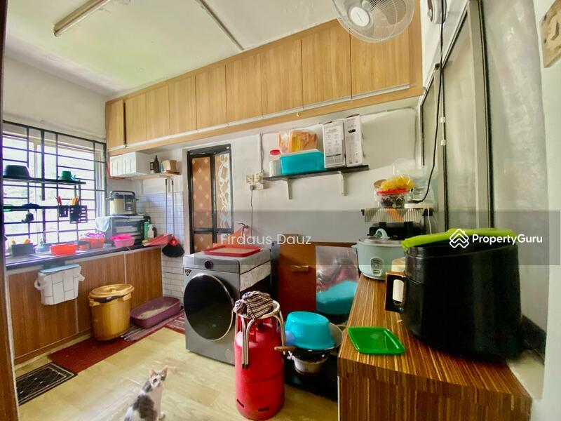 Untuk Dijual - Rumah Pangsa Saga (Saga Suria)