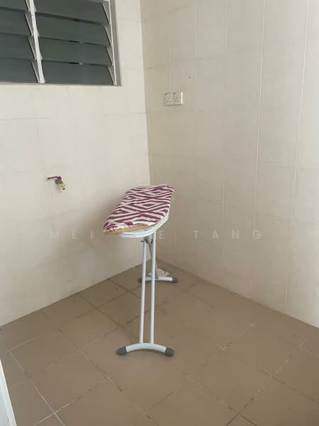 Condominium for Rent at Bungaraya Condominium - Mei Lee Tang - Others - PropertyGuru.com.my