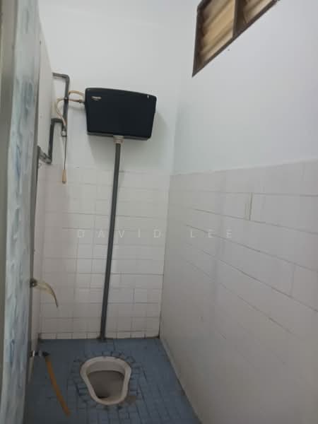 1-storey Terraced House for Sale in Bukit Minyak (Penang) - David Lee - Bathroom - PropertyGuru.com.my
