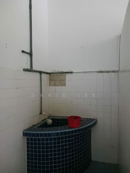 1-storey Terraced House for Sale in Bukit Minyak (Penang) - David Lee - Bathroom - PropertyGuru.com.my