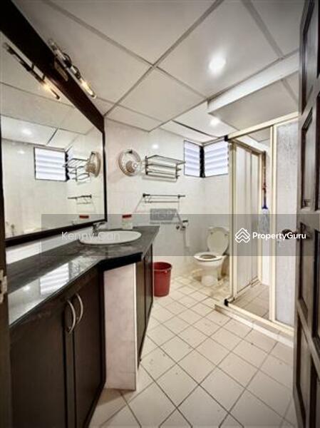 Kondominium untuk Dijual di Miami Green - Kenny Gan - Bathroom - PropertyGuru.com.my