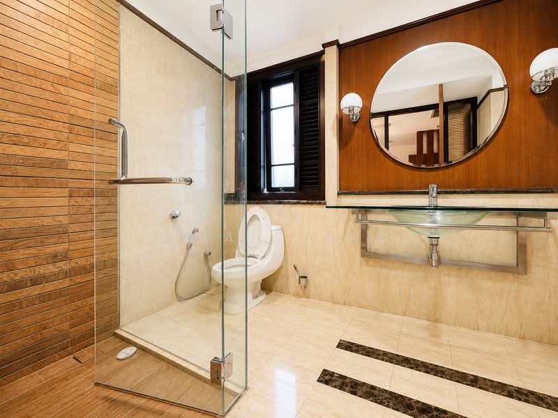 Bungalow House untuk Dijual di Sierramas (Sungai Buloh) - Brian Tang - Bathroom - PropertyGuru.com.my