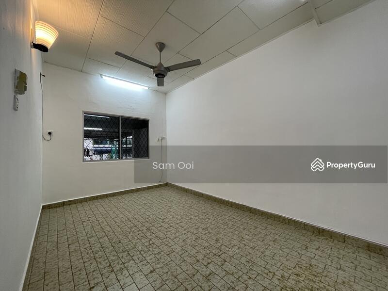 Terraced House for Sale in Island Glades (Jelutong) - Sam Ooi - PropertyGuru.com.my