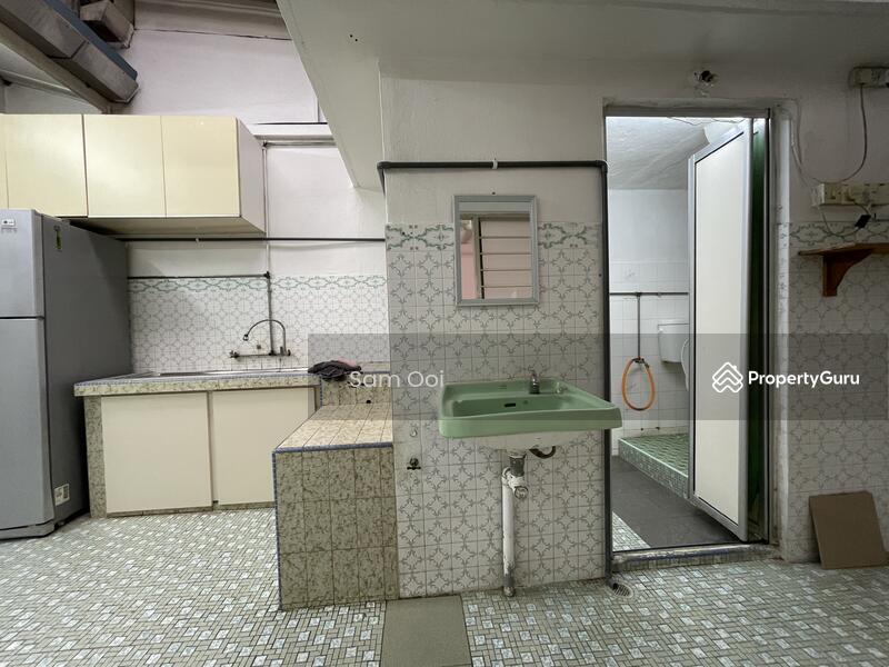 Terraced House for Sale in Island Glades (Jelutong) - Sam Ooi - PropertyGuru.com.my