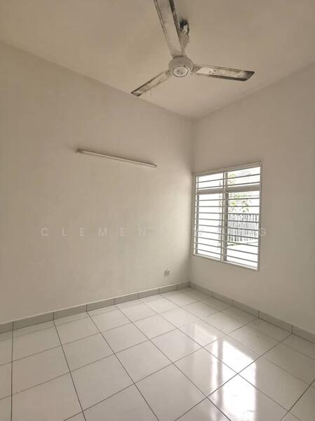 2-storey Terraced House for Sale in Rawang (Selangor) - Clement Wong - Bedroom - PropertyGuru.com.my