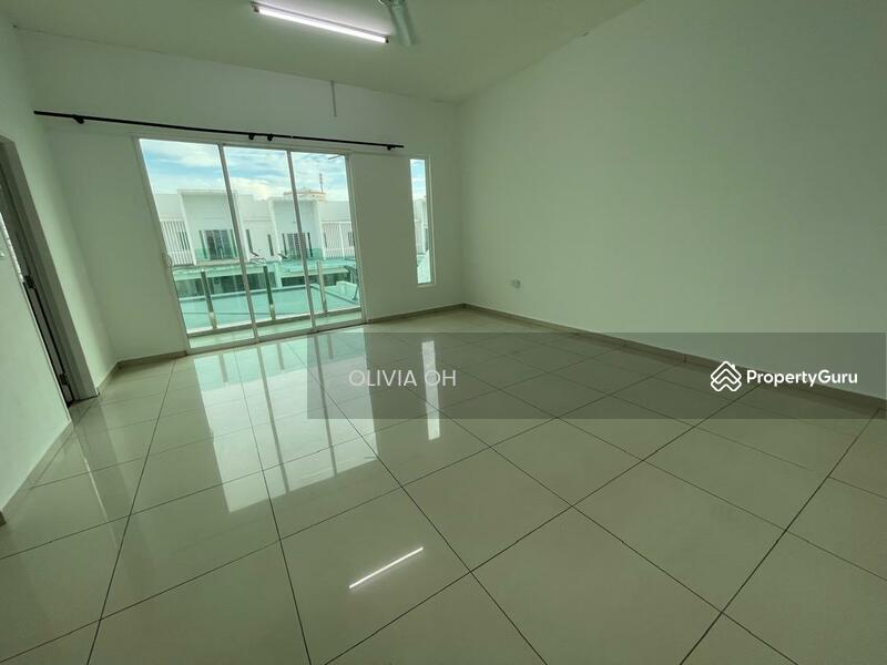 2-storey Terraced House for Rent in Bandar Sri Sendayan (Negeri Sembilan) - OLIVIA OH - Living Room - PropertyGuru.com.my