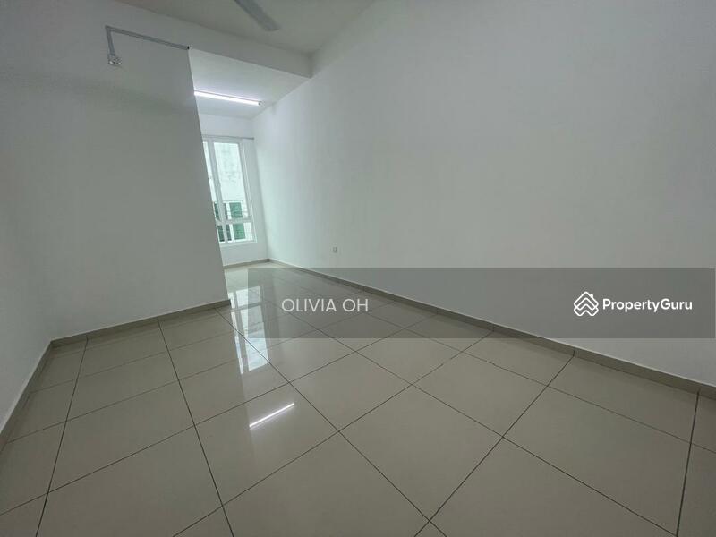 2-storey Terraced House for Rent in Bandar Sri Sendayan (Negeri Sembilan) - OLIVIA OH - Living Room - PropertyGuru.com.my