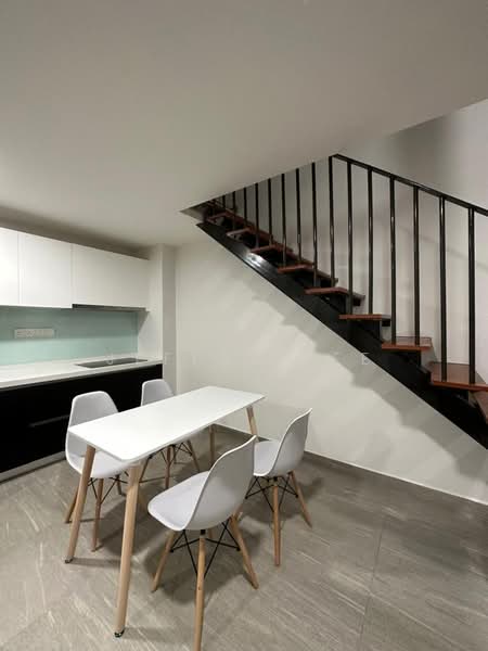 Servis Apartment untuk Dijual di Atwater : Service Residences - Jeffrey Ee - Dining Room - PropertyGuru.com.my