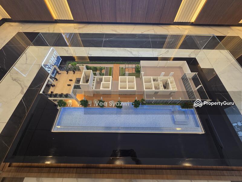 For Sale - Times Square 2
