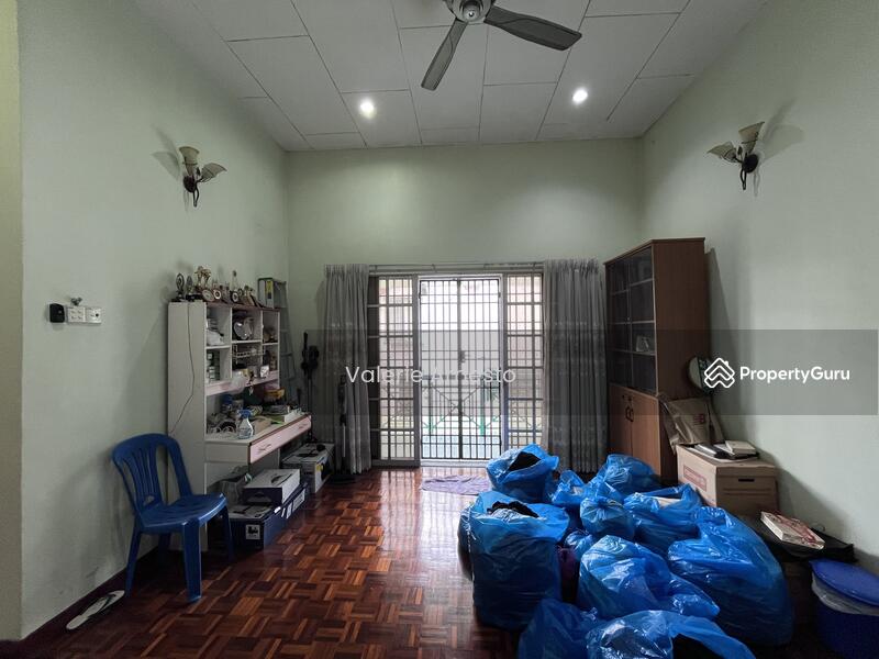 Upper Living Area