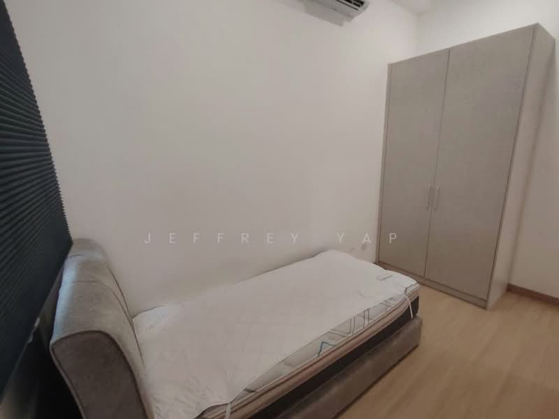 Servis Apartment untuk Disewa di The Cruise Residence - Jeffrey Yap - Bedroom - PropertyGuru.com.my