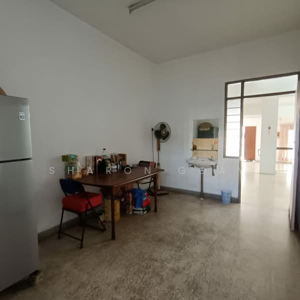 Rumah Teres 2 Tingkat untuk Dijual di George Town (Penang) - Sharon Goay - Kitchen - PropertyGuru.com.my