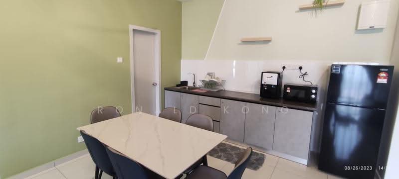 Service Residence for Sale at The Horizon - Ronald Kong - Kitchen - PropertyGuru.com.my