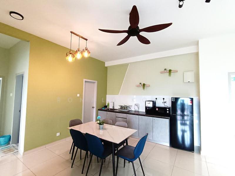Service Residence for Sale at The Horizon - Ronald Kong - Kitchen - PropertyGuru.com.my