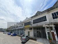 For Rent - 1.5-Storey Bukit Puchong Terrace Factory for Rent