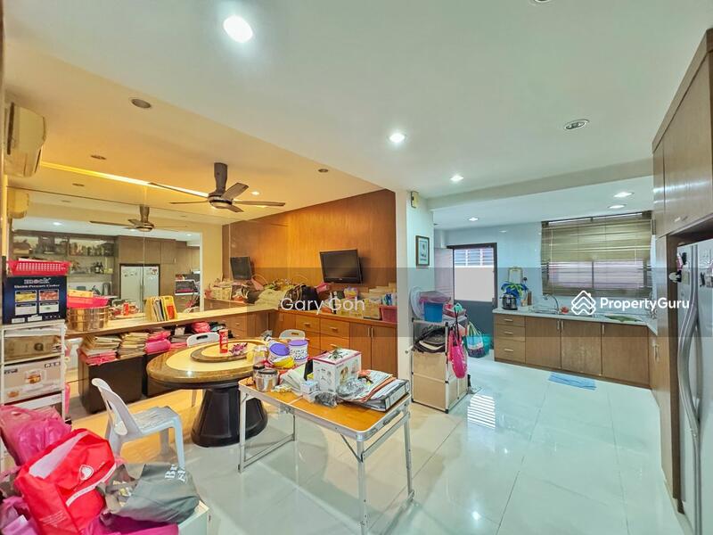 Rumah Teres untuk Dijual di Island Glades (Jelutong) - Gary Goh - Kitchen - PropertyGuru.com.my