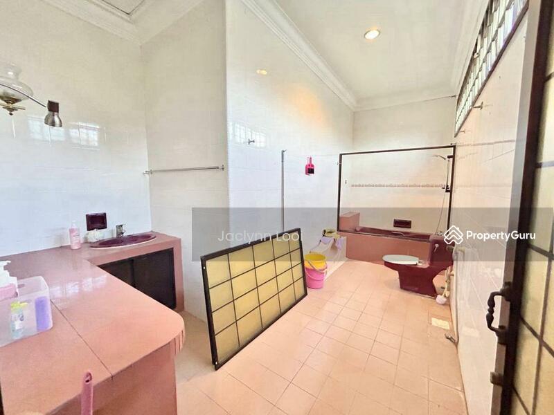 For Sale - Bukit Kempas