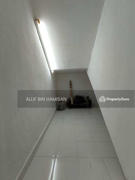 Store