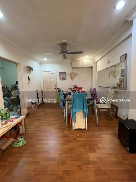 Kondominium untuk Dijual di Pelangi Damansara - Megan Wong - Living Room - PropertyGuru.com.my