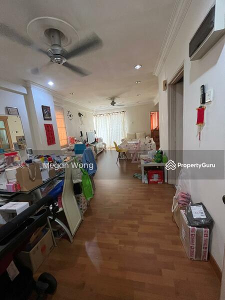 Kondominium untuk Dijual di Pelangi Damansara - Megan Wong - Living Room - PropertyGuru.com.my