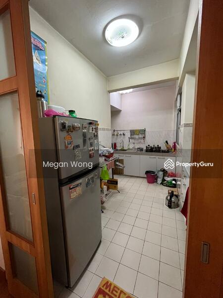 Kondominium untuk Dijual di Pelangi Damansara - Megan Wong - Kitchen - PropertyGuru.com.my