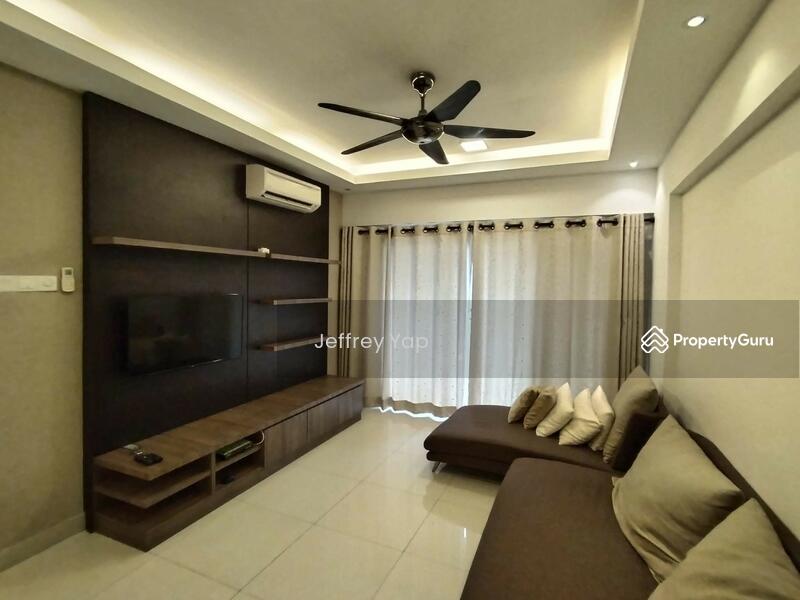 Kondominium untuk Disewa di Casa Tropika - Jeffrey Yap - Living Room - PropertyGuru.com.my