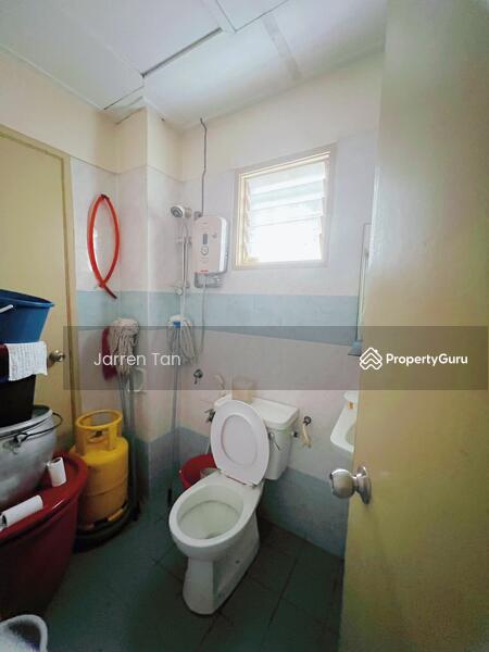 Rumah Teres 2 Tingkat untuk Dijual di Bandar Botanic (Klang) - Jarren Tan - Bathroom - PropertyGuru.com.my