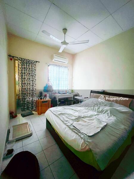 Rumah Teres 2 Tingkat untuk Dijual di Bandar Botanic (Klang) - Jarren Tan - Bedroom - PropertyGuru.com.my