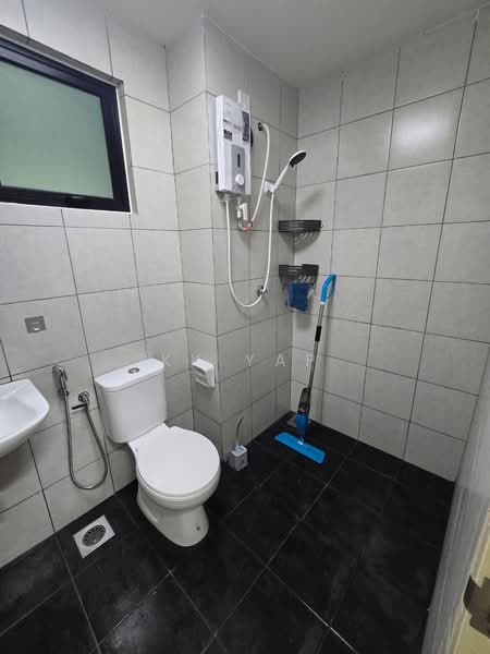 Service Residence for Rent at Edusphere - KK Yap - Bathroom - PropertyGuru.com.my