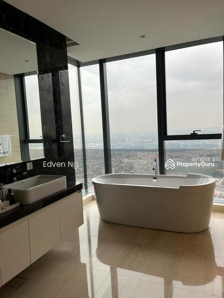 The Astaka @ 1 Bukit Senyum untuk Untuk Dijual - RM 2,200,000, Mac 2026 - Bathroom - PropertyGuru.com.my