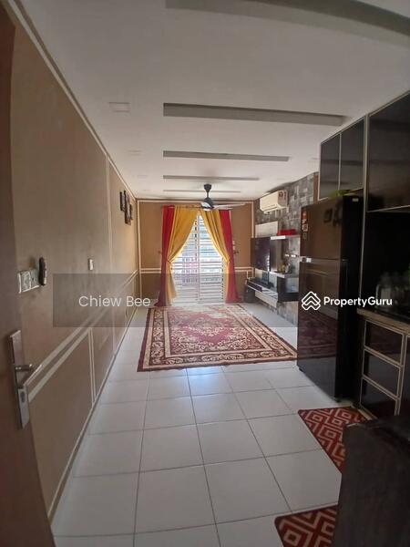 Kondominium untuk Dijual di TRI PINNACLE - Chiew Bee - Living Room - PropertyGuru.com.my