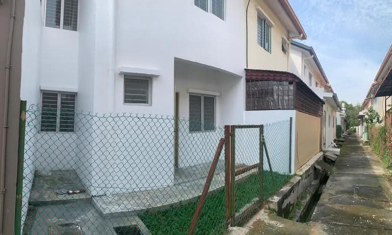 Rumah Teres 2-Tingkat untuk Dijual di Shah Alam (Selangor) - Shir Ley Tee - Exterior - PropertyGuru.com.my