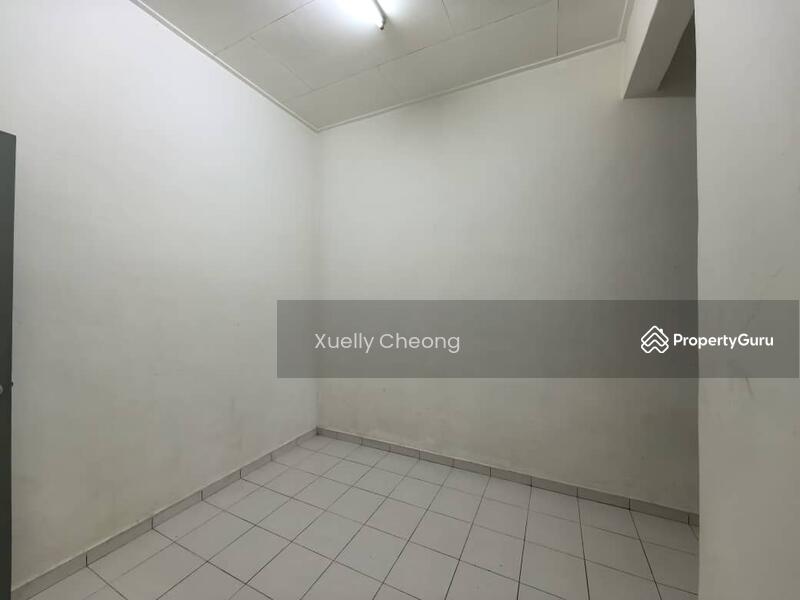 1-storey Terraced House for Sale in Taman Pulai Jaya (Kulai) - Xuelly Cheong - Study - PropertyGuru.com.my
