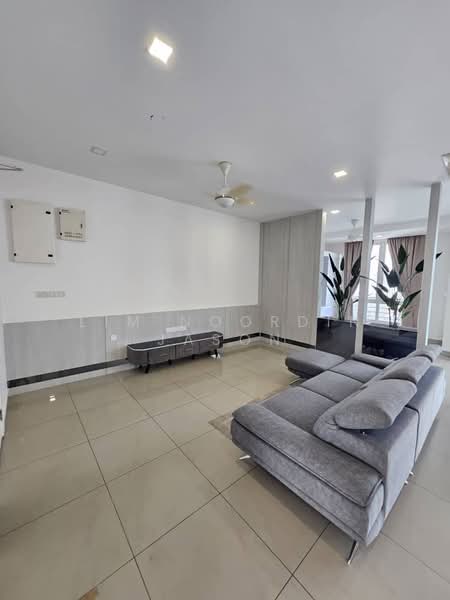 Kondominium untuk Disewa di The Cantonment - Lim Noordin Jason - Living Room - PropertyGuru.com.my