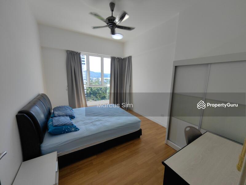 Kondominium untuk Dijual di Bayu Ferringhi Condominiums - Marcus Sim - Master Bedroom - PropertyGuru.com.my