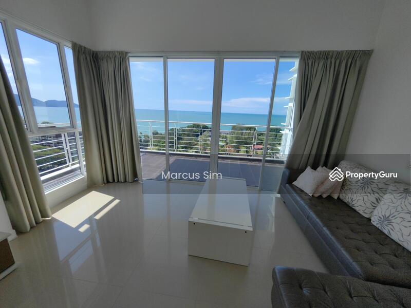Kondominium untuk Dijual di Bayu Ferringhi Condominiums - Marcus Sim - Living Room - PropertyGuru.com.my